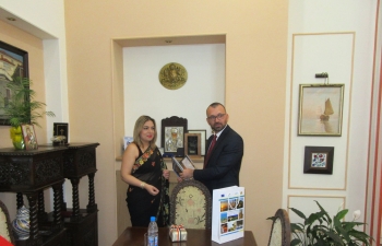 Ambassador Pooja Kapur called on H.E. Mr. Vlacho Chokalov, Governor of the Burgas region on the beautiful Black Sea coast. They discussed cooperation in trade and investment, tourism, education and culture.
